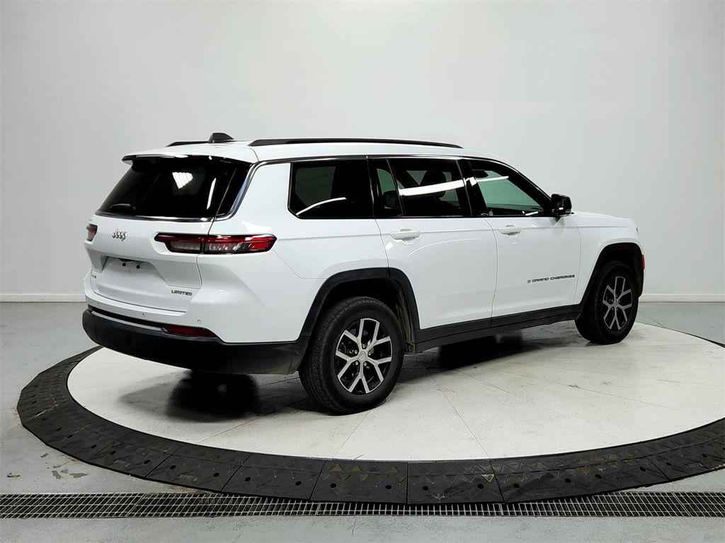 used 2024 Jeep Grand Cherokee L car, priced at $29,986