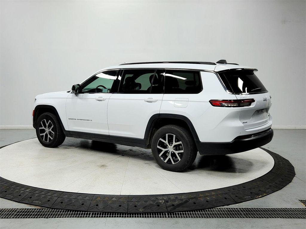 used 2024 Jeep Grand Cherokee L car, priced at $29,986