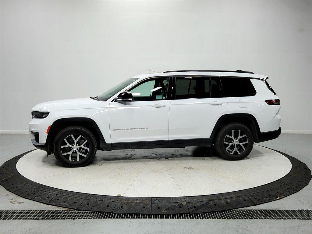 used 2024 Jeep Grand Cherokee L car, priced at $29,986
