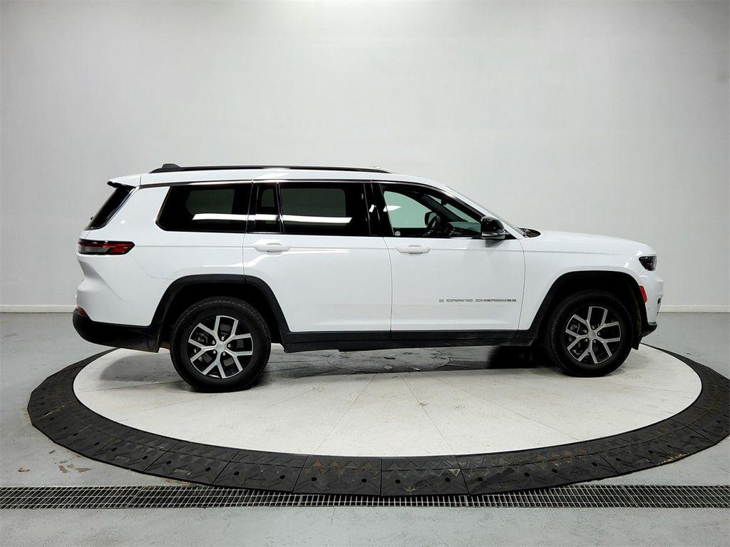used 2024 Jeep Grand Cherokee L car, priced at $29,986