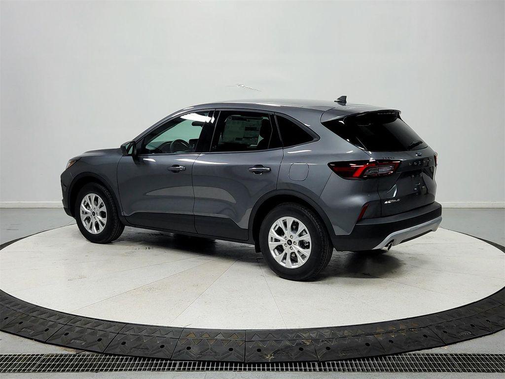 new 2026 Ford Escape car, priced at $29,551