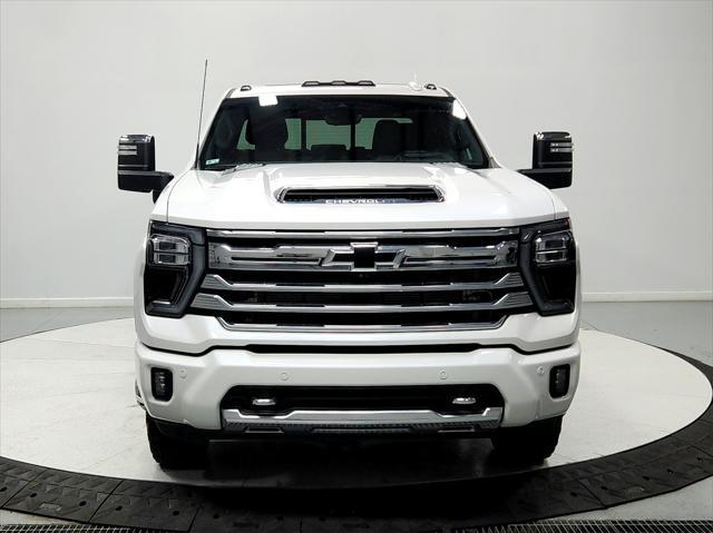 used 2024 Chevrolet Silverado 3500 car, priced at $76,811