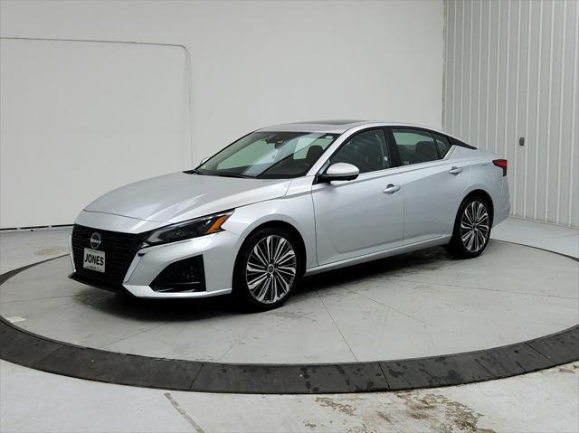 used 2023 Nissan Altima car, priced at $24,265