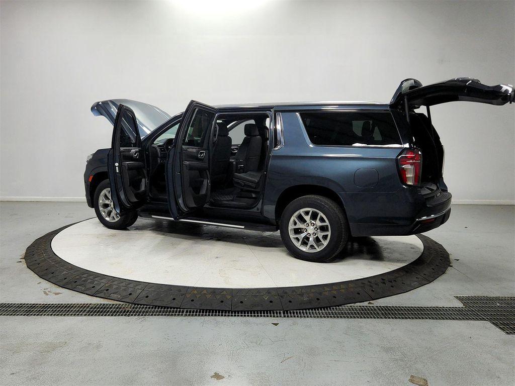 used 2021 Chevrolet Suburban car, priced at $34,986