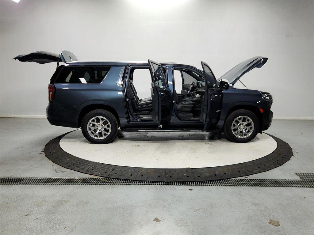 used 2021 Chevrolet Suburban car, priced at $34,986