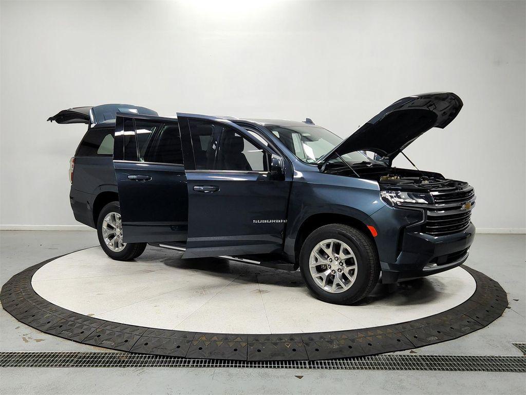 used 2021 Chevrolet Suburban car, priced at $34,986