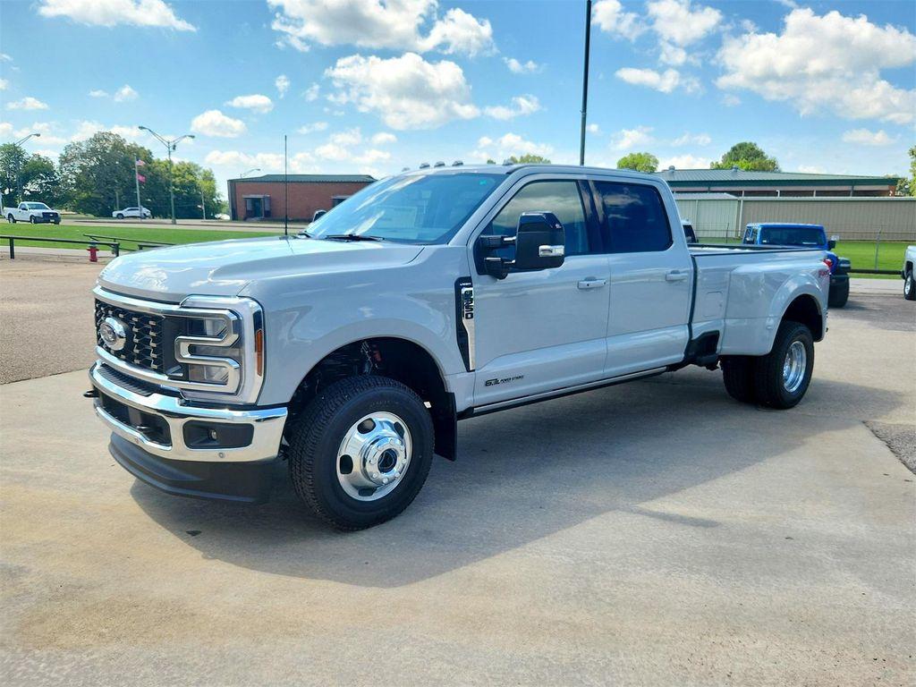 new 2025 Ford F-350 car, priced at $83,050