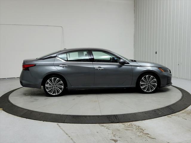 used 2023 Nissan Altima car, priced at $24,209