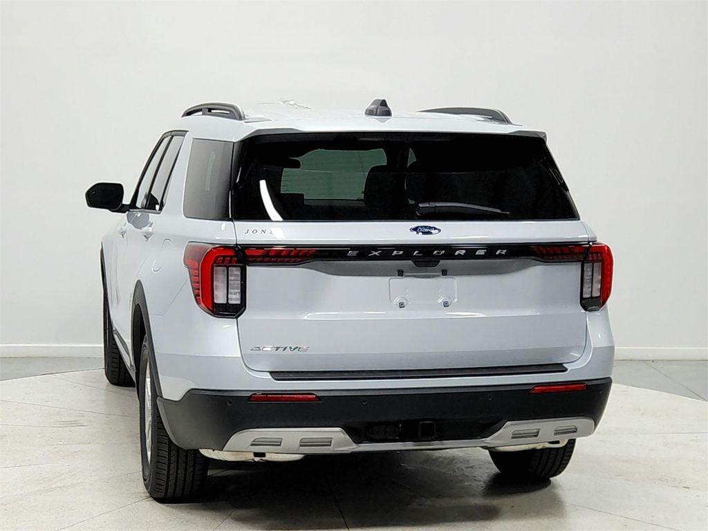 new 2026 Ford Explorer car, priced at $43,983