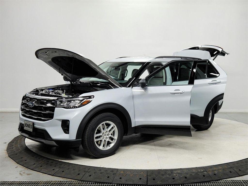 new 2026 Ford Explorer car, priced at $43,983