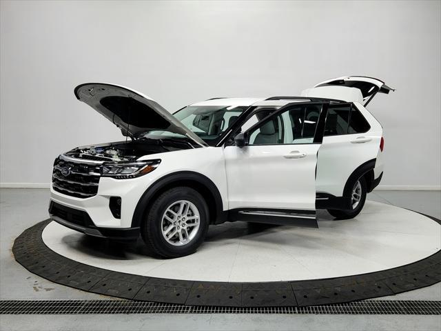 new 2025 Ford Explorer car, priced at $42,690