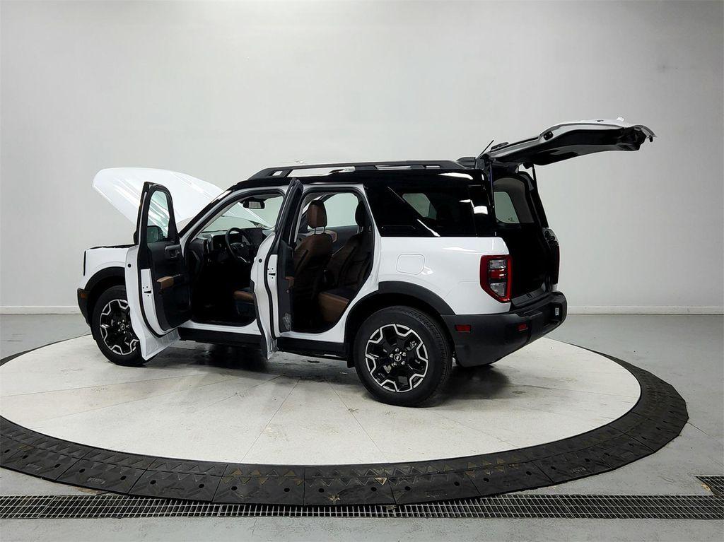 new 2025 Ford Bronco Sport car, priced at $34,604