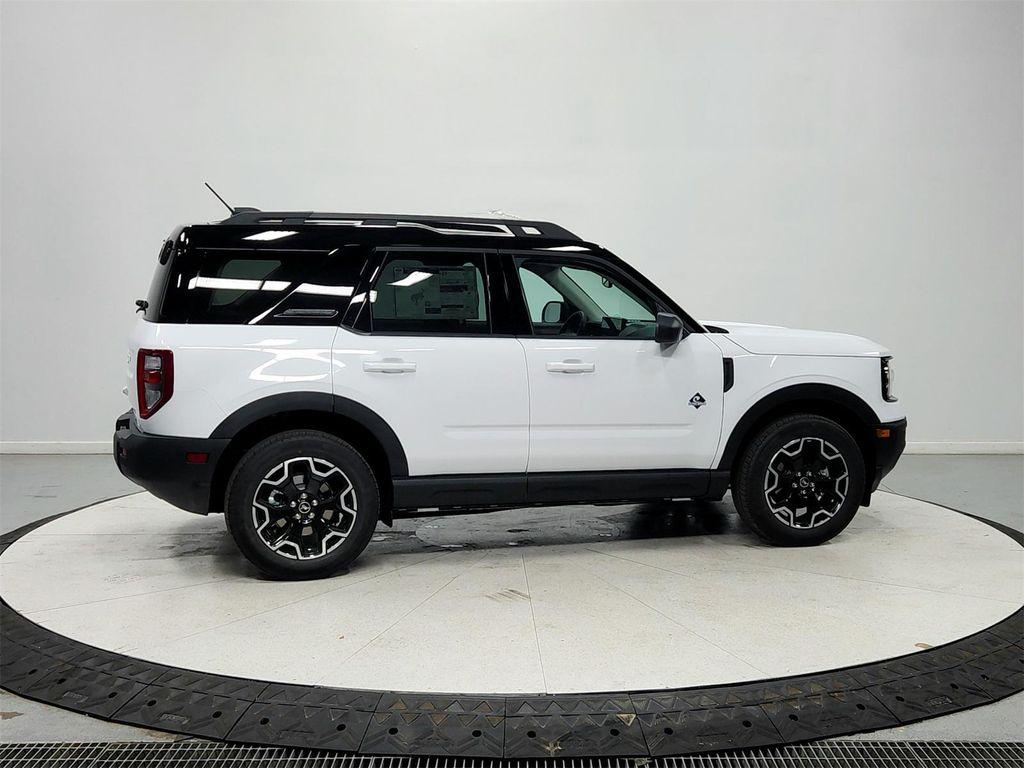 new 2025 Ford Bronco Sport car, priced at $34,604