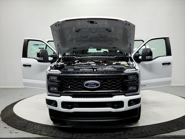 new 2025 Ford F-250 car, priced at $64,438