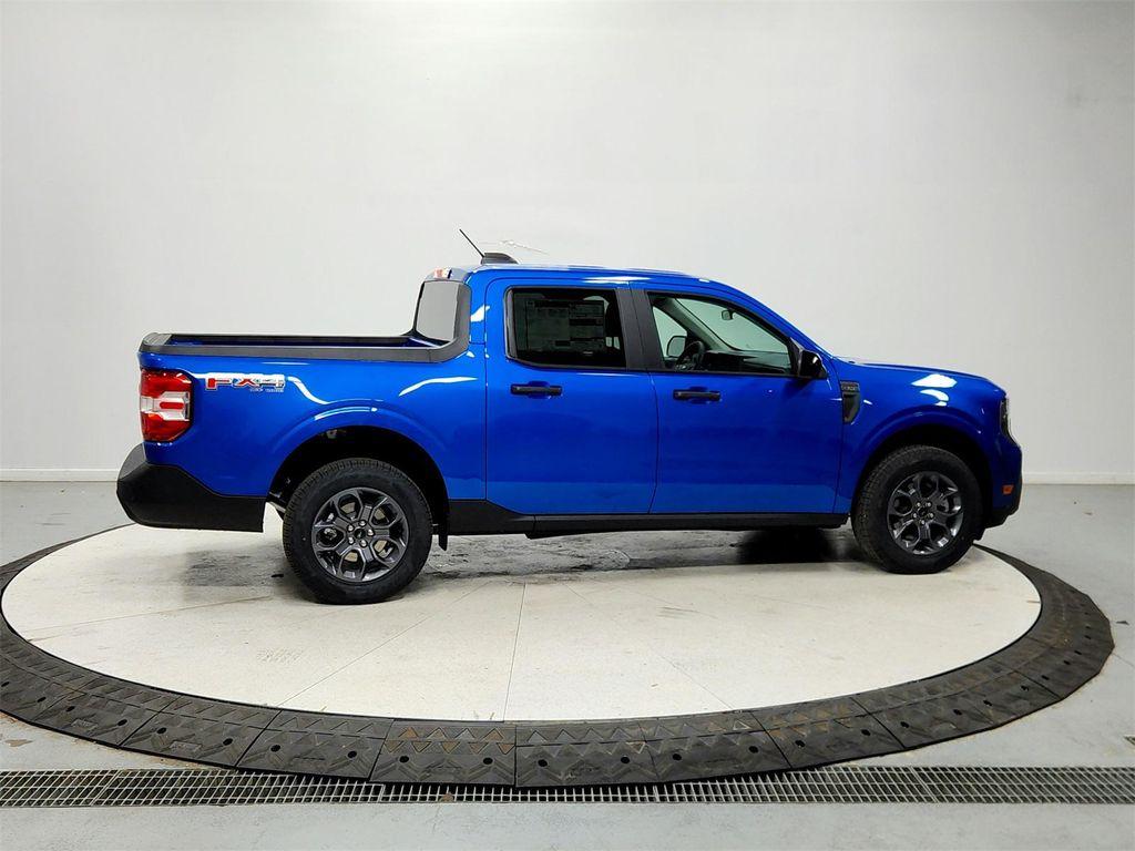 new 2025 Ford Maverick car, priced at $33,376