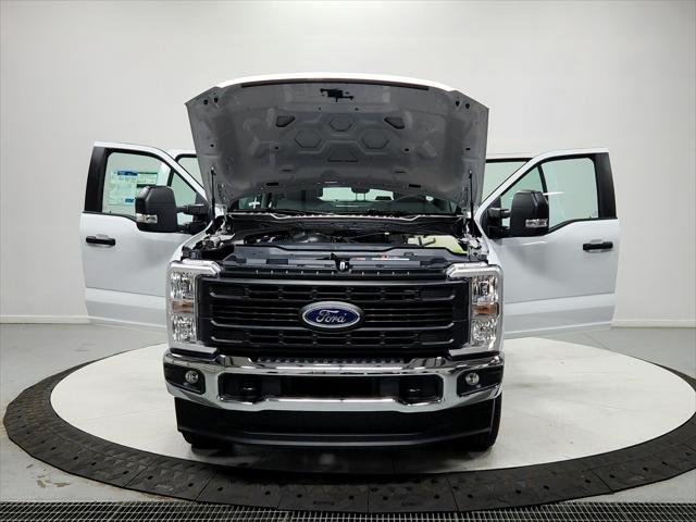 new 2025 Ford F-250 car, priced at $51,085