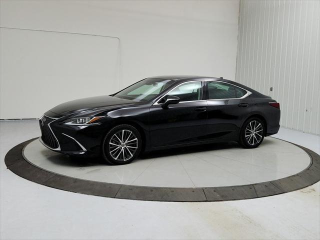 used 2022 Lexus ES 350 car, priced at $36,132