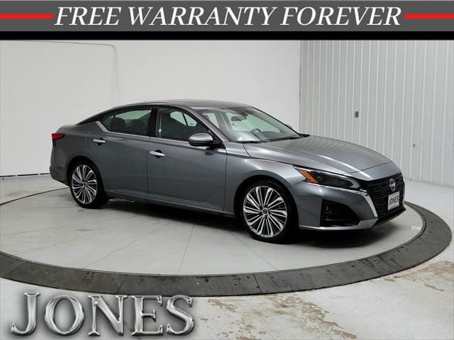 used 2023 Nissan Altima car, priced at $24,175