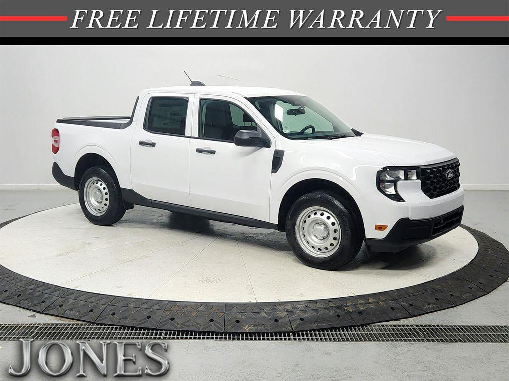 new 2025 Ford Maverick car, priced at $31,023