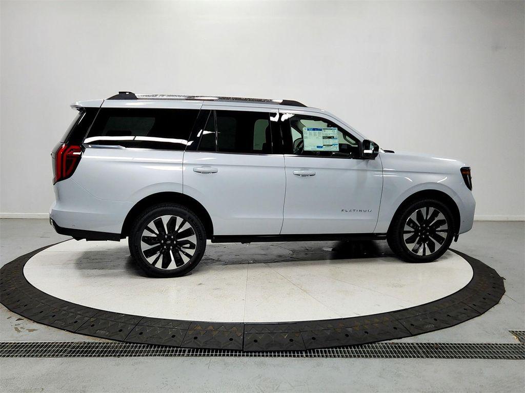 new 2025 Ford Expedition car, priced at $76,761