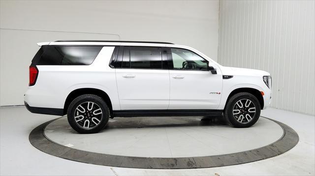 used 2022 GMC Yukon XL car, priced at $52,406