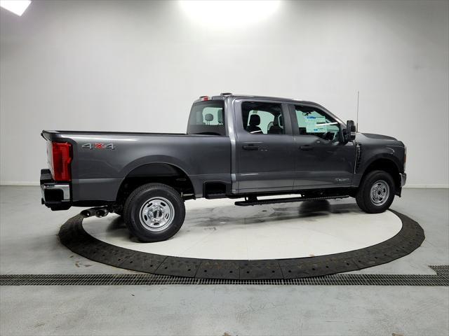 new 2025 Ford F-250 car, priced at $60,661