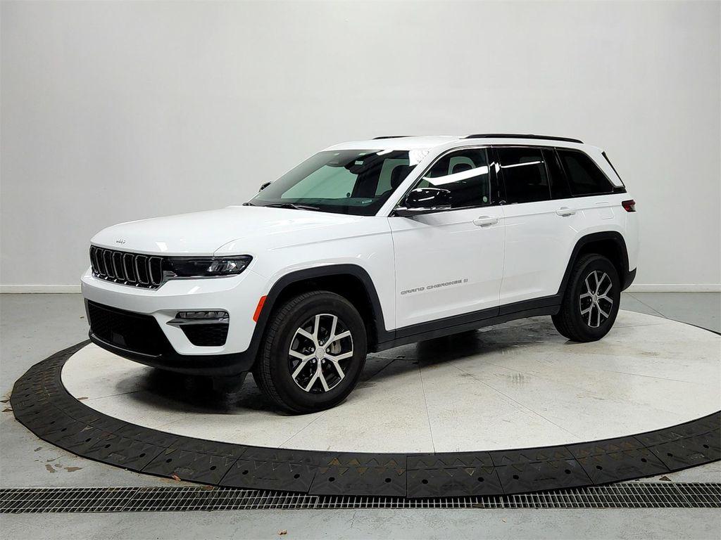 used 2024 Jeep Grand Cherokee car, priced at $32,649