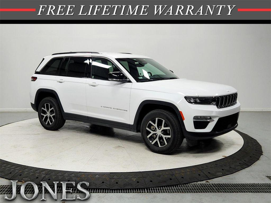 used 2024 Jeep Grand Cherokee car, priced at $32,649