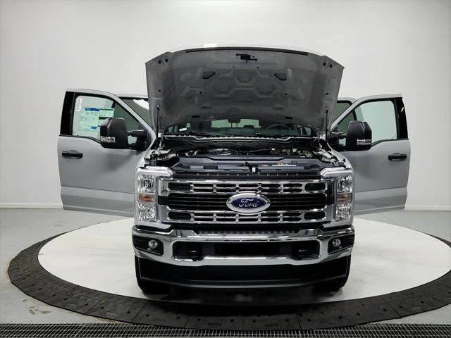 new 2025 Ford F-250 car, priced at $55,251