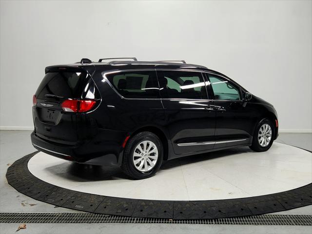 used 2017 Chrysler Pacifica car, priced at $13,426