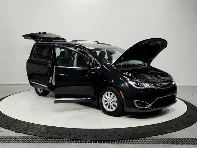 used 2017 Chrysler Pacifica car, priced at $13,426