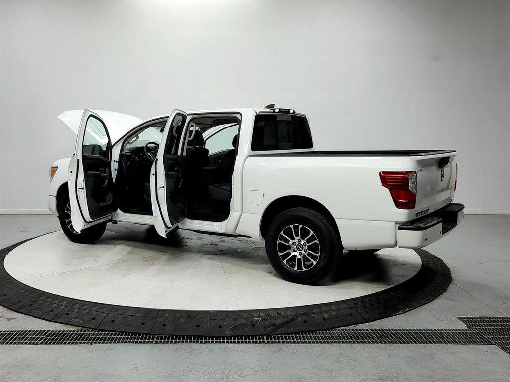 used 2023 Nissan Titan car, priced at $28,332