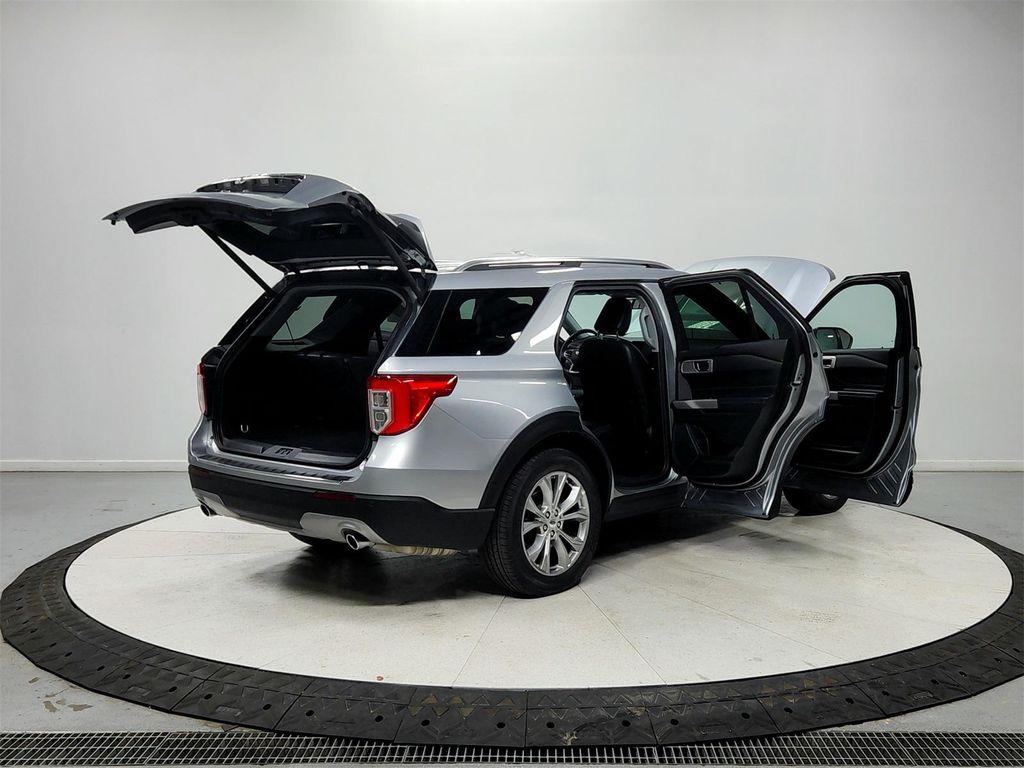 used 2024 Ford Explorer car, priced at $32,993