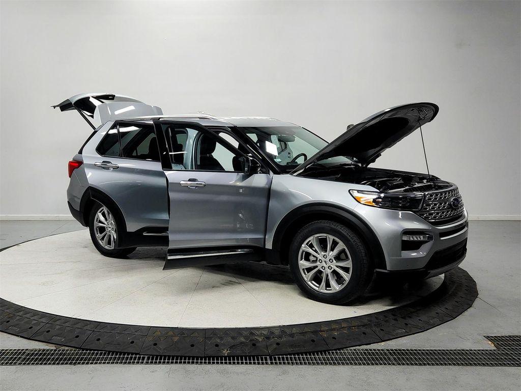 used 2024 Ford Explorer car, priced at $32,993