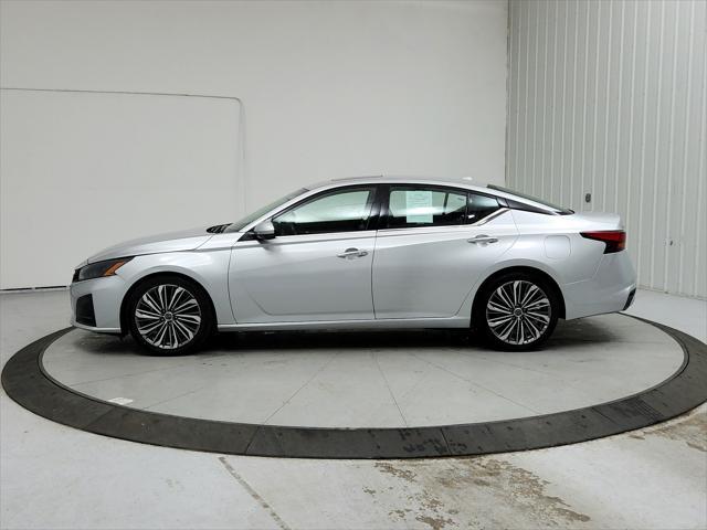 used 2023 Nissan Altima car, priced at $23,979