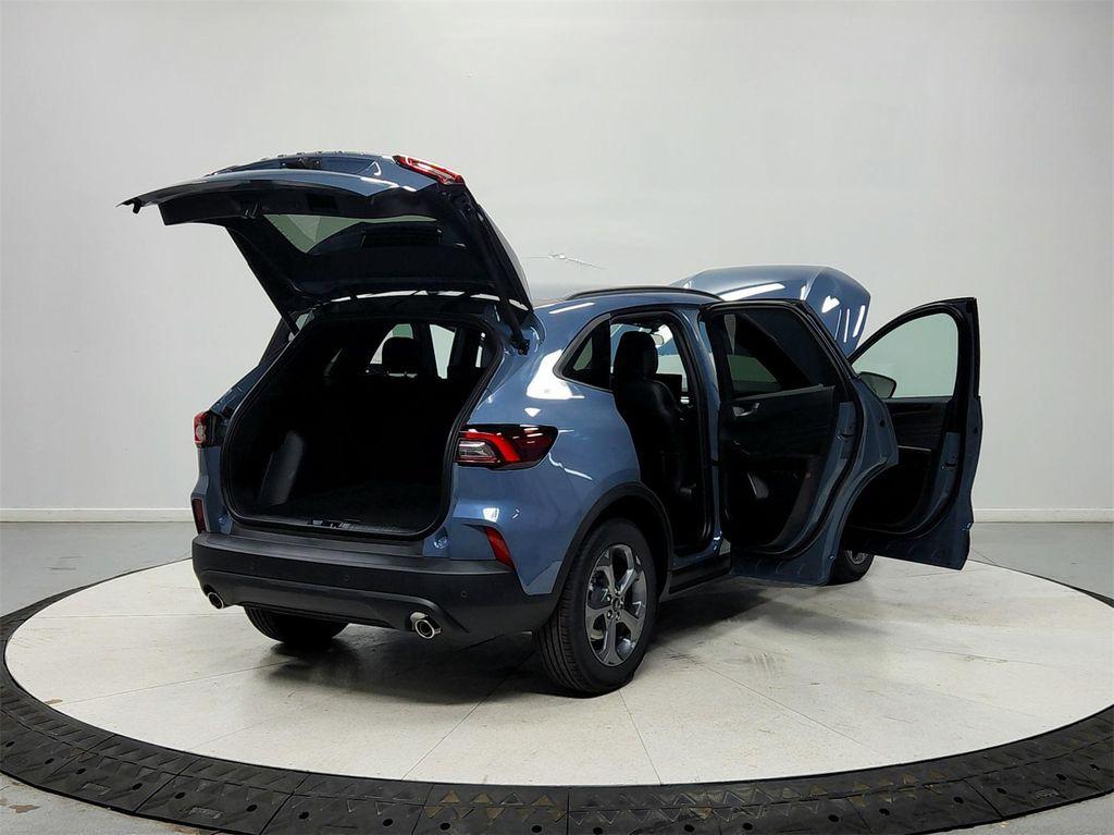 new 2026 Ford Escape car, priced at $33,166
