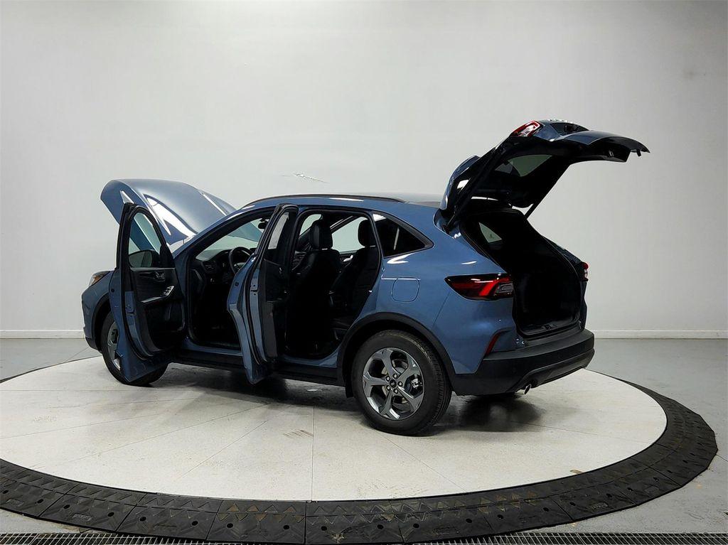 new 2026 Ford Escape car, priced at $33,166