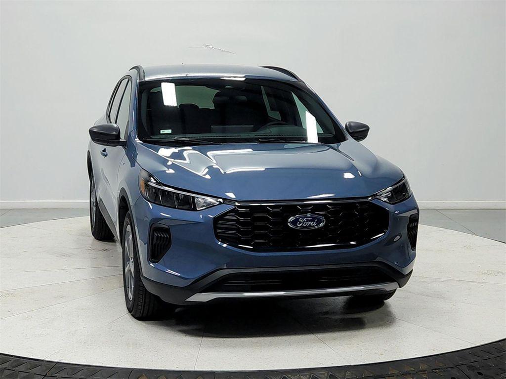 new 2026 Ford Escape car, priced at $33,166
