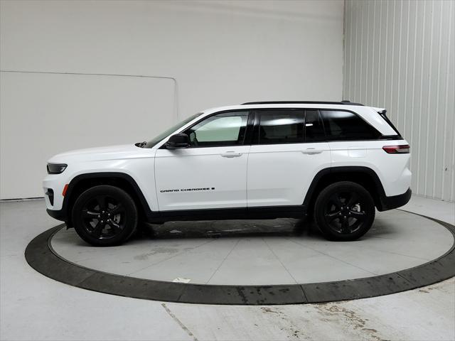 used 2023 Jeep Grand Cherokee car, priced at $33,470