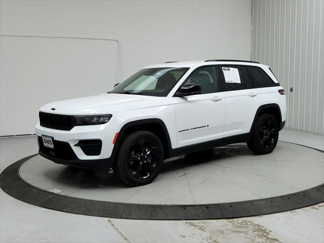 used 2023 Jeep Grand Cherokee car, priced at $30,862