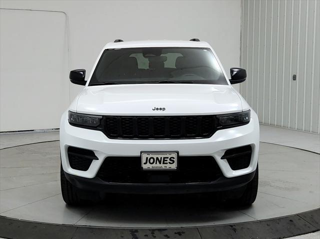 used 2023 Jeep Grand Cherokee car, priced at $33,470
