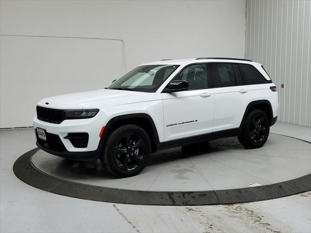 used 2023 Jeep Grand Cherokee car, priced at $33,470