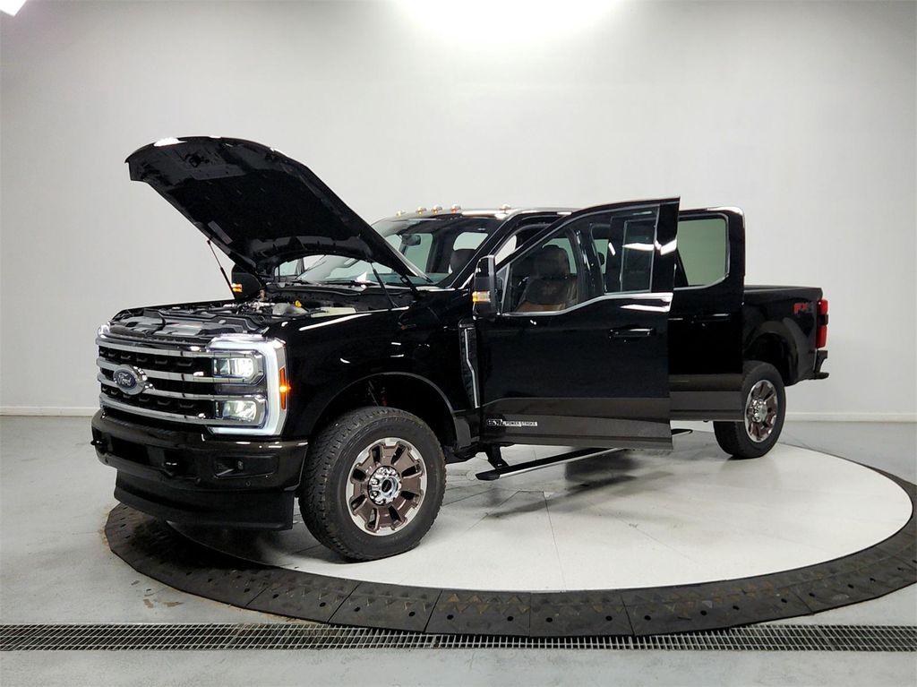 new 2025 Ford F-250 car, priced at $88,040