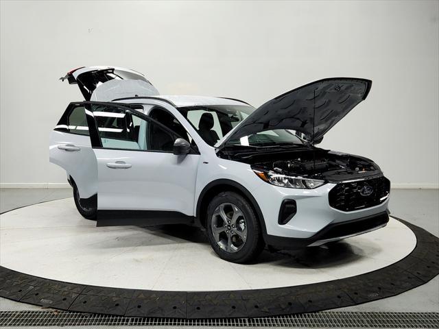 new 2025 Ford Escape car, priced at $29,936