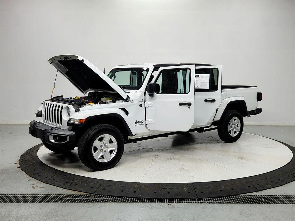 used 2023 Jeep Gladiator car, priced at $28,889