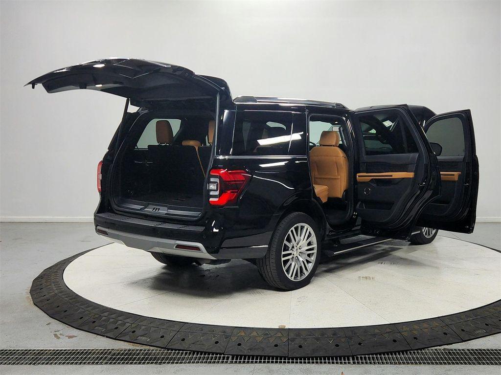 used 2023 Ford Expedition car, priced at $55,848