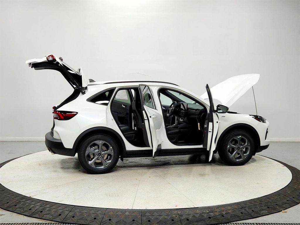 new 2026 Ford Escape car, priced at $32,631