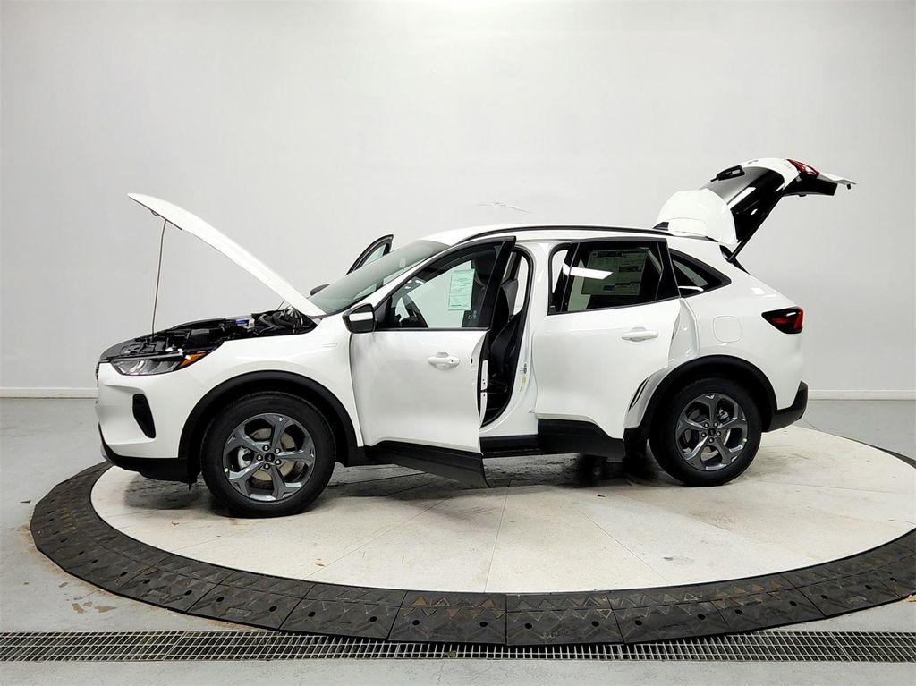new 2026 Ford Escape car, priced at $32,631