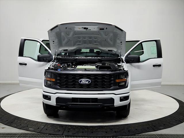 new 2024 Ford F-150 car, priced at $44,304