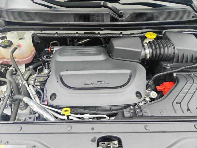 used 2019 Chrysler Pacifica car, priced at $25,537